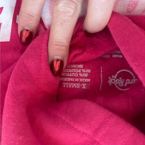 Hard Rock Cafe Pink Kids Sweatshirt - Picture 1 of 2